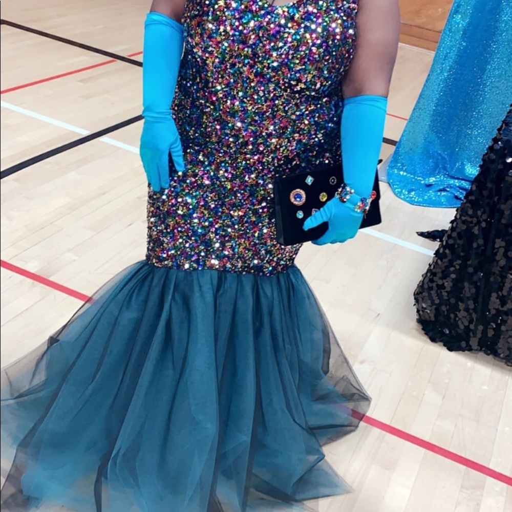 Multicolored Sequin Plus Size Prom/Party Dress! - image 4